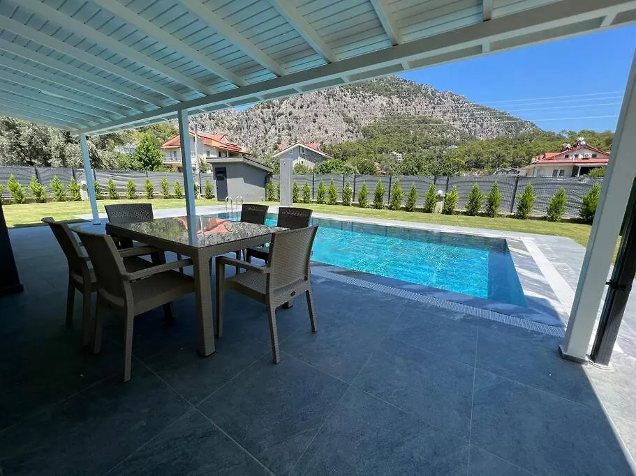 فتحية Gocekte 4+1 Havuzlu Luks Villa, Villa Gocek
